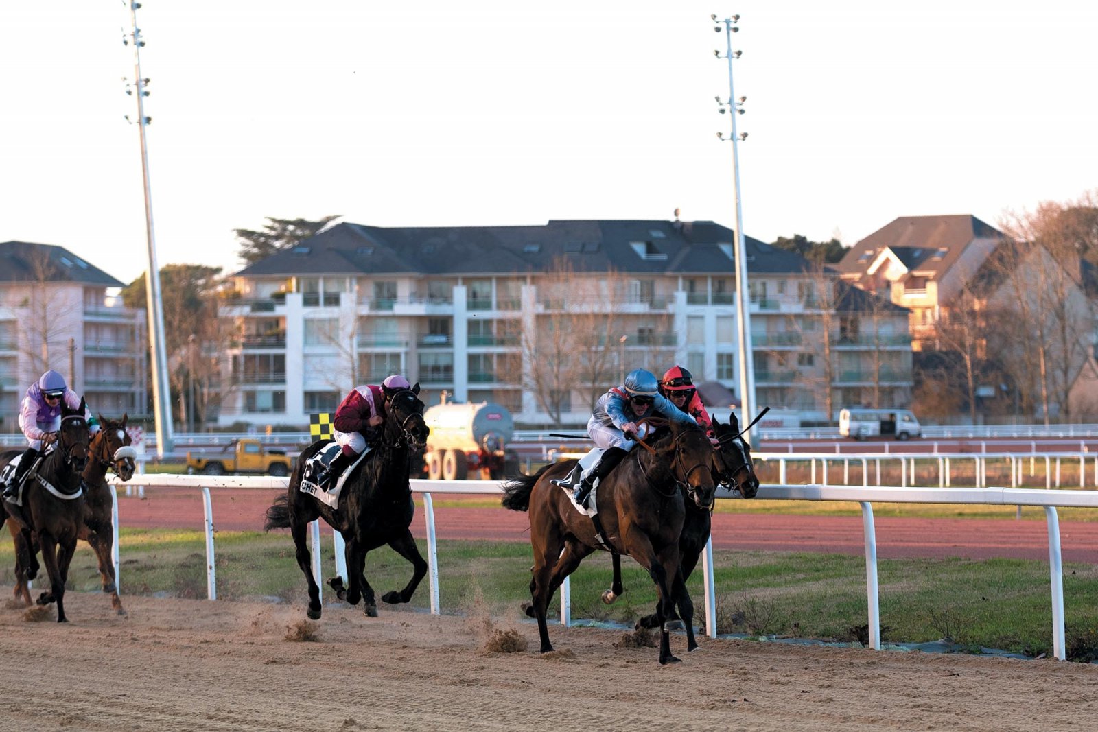 course_de_chevaux-hippodrome-pornichet-sinon_magazine.jpg