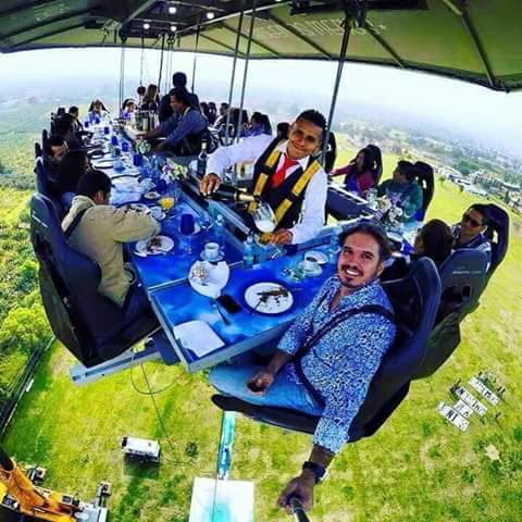 dinner in the sky.jpg