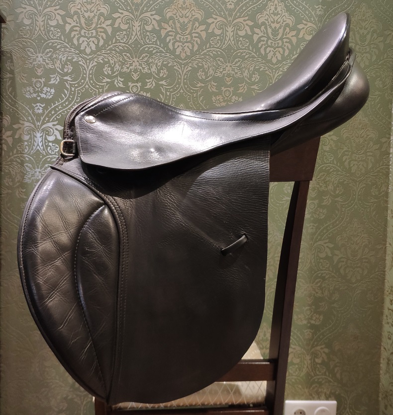 saddle_1.jpg